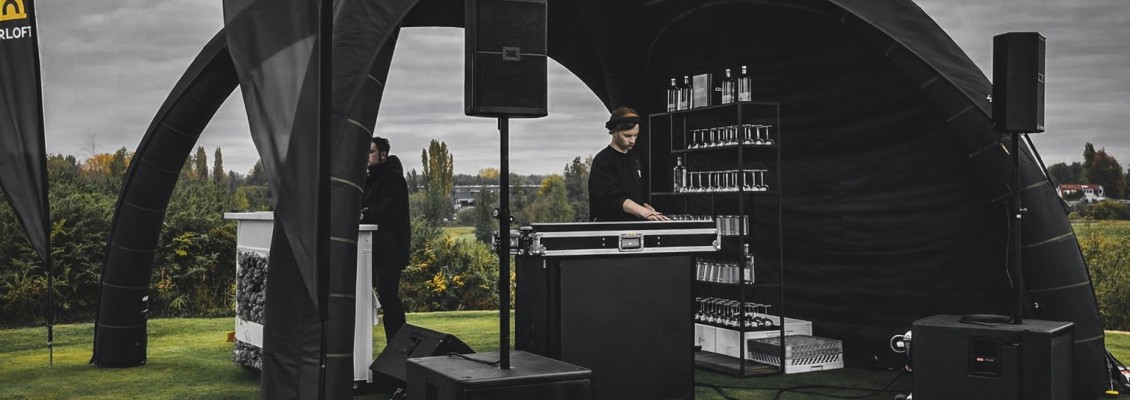 Custom Airloft Gazebos: Standard or Inflatable? Discover Which Boosts Your Brand